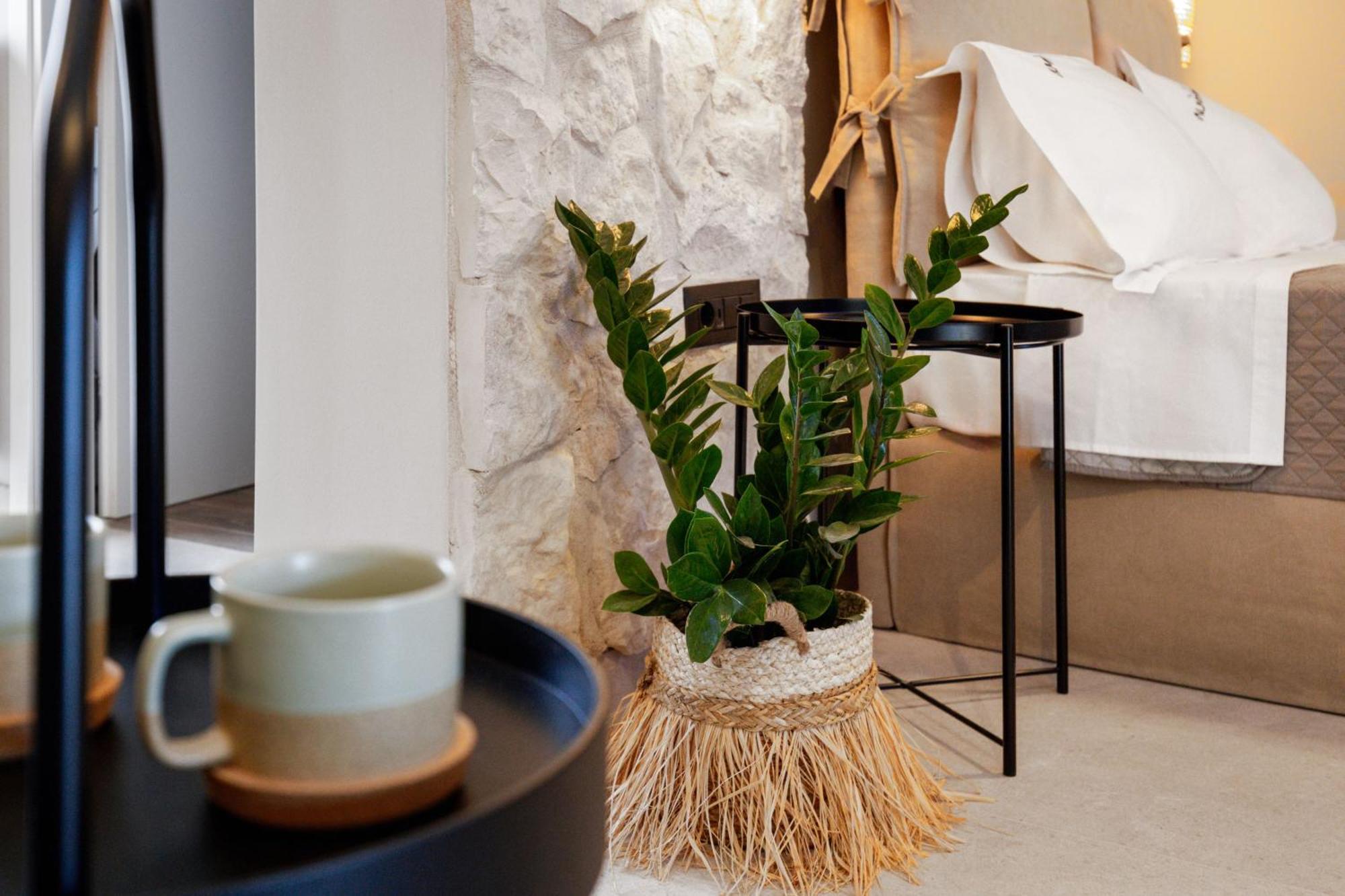 Almyra Luxury Apartment *
