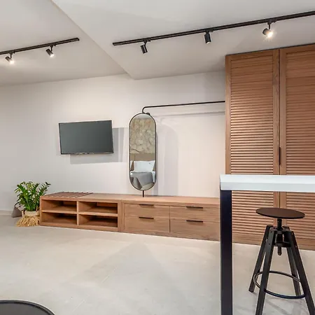 Almyra Luxury Studio Apartment Kanali  Exterior photo