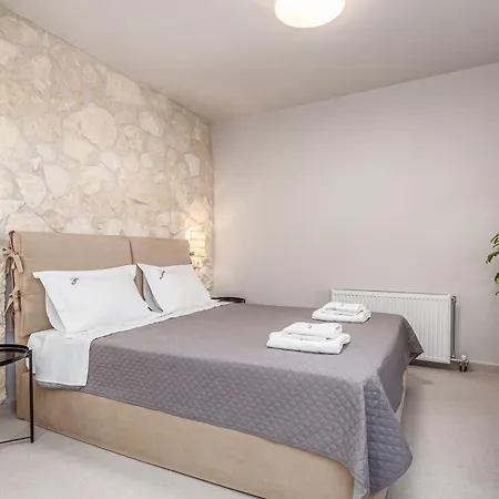 Almyra Luxury Studio Apartment Kanali  Exterior photo